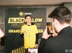 多特蒙德新星崭露头角，未来或成球队顶梁柱，安全.的简单介绍