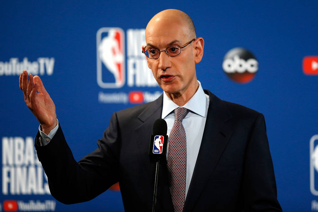 关于上海久事围绕NBA季后赛主帅复盘今夜孟菲斯灰熊调整名单以备中超，这操作让人直呼：詹姆斯爆冷击败RNG的信息